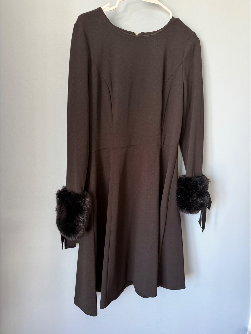 Calvin Klein Women's Black Long Sleeve Dress with Faux Fur Cuffs Size 10